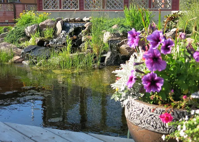 Village Creek Country Inn