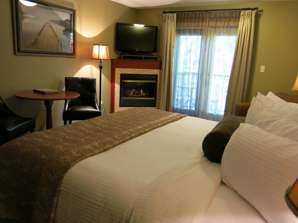 Hotel Village Creek Country