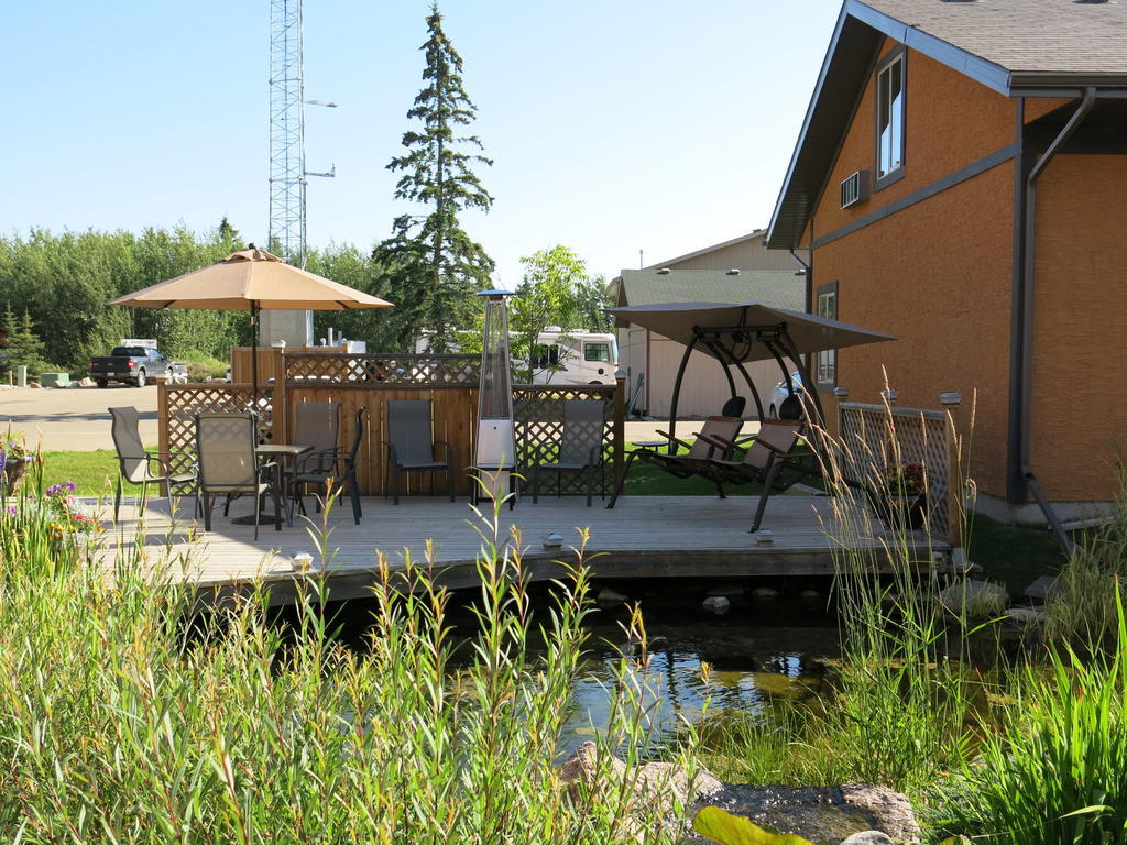 Village Creek Country Westerose