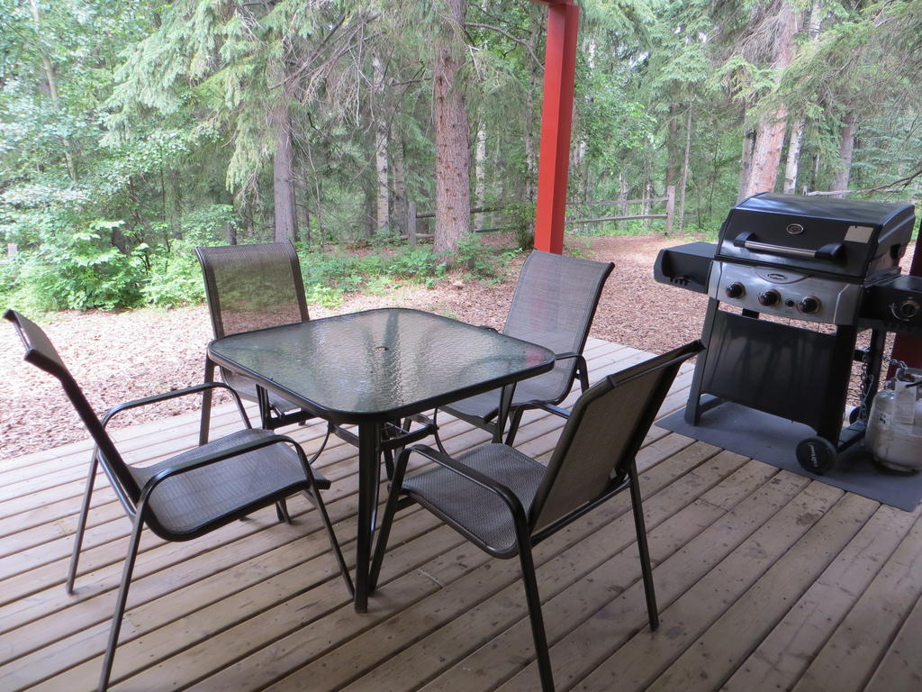Village Creek Country Westerose