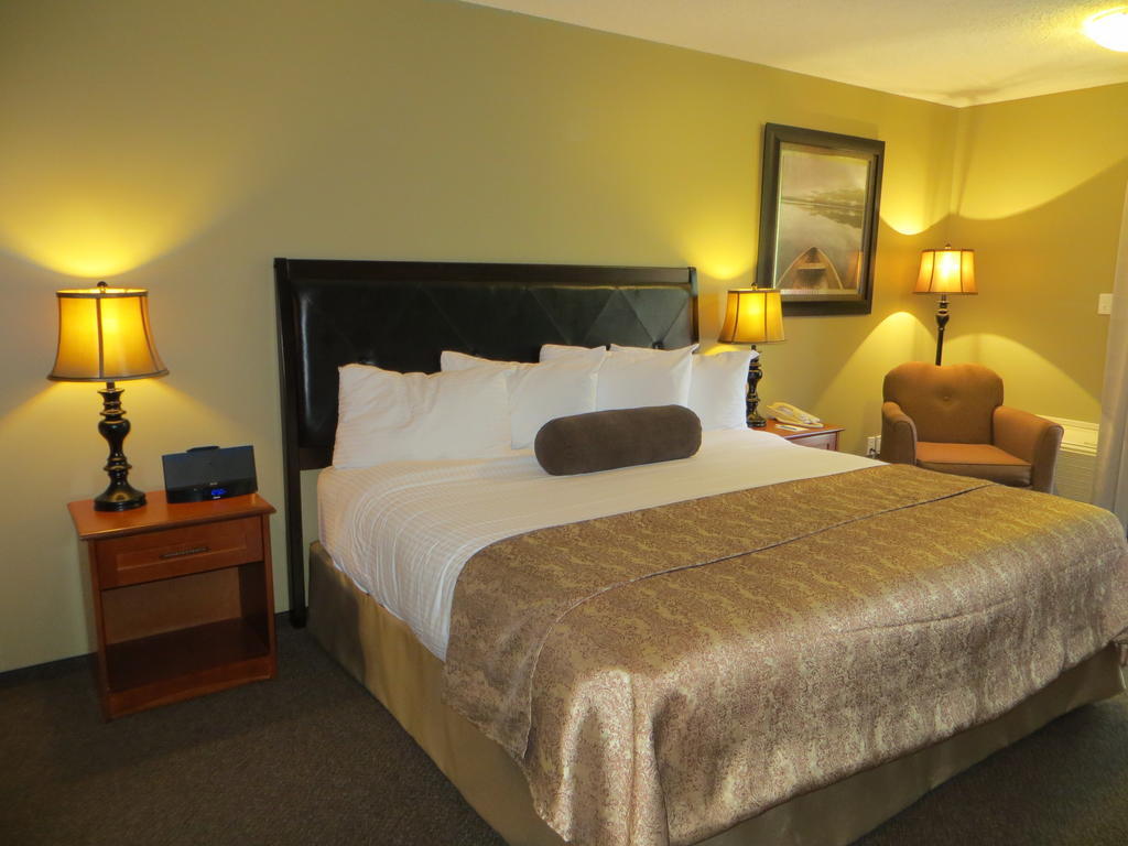 Village Creek Country Westerose