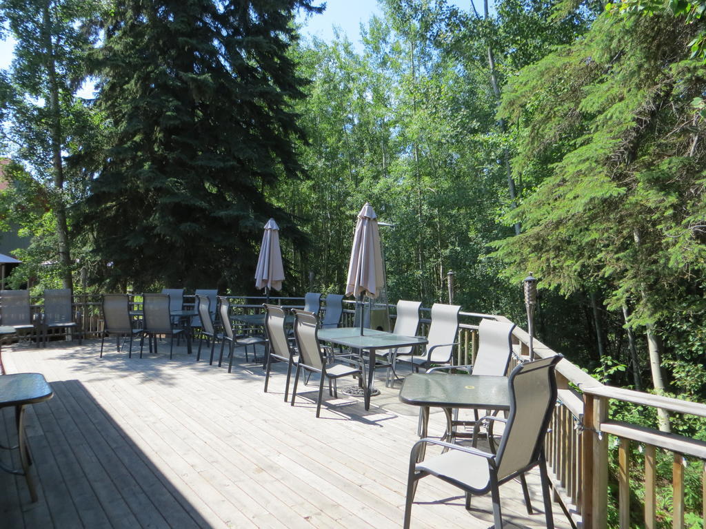 Village Creek Country Westerose